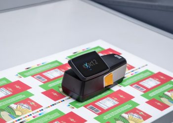 X-RITE ANNOUNCES EXACT 2, THE FIRST SPECTROPHOTOMETER WITH VIDEO TARGETING
