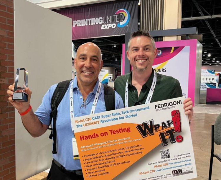 FEDRIGONI SELF-ADHESIVE RI-JET C50 CAST VINYL WINS PRINTING UNITED 2024 PINNACLE AWARD