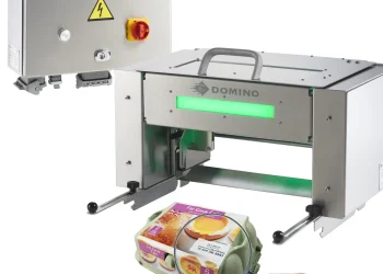 DOMINO LAUNCHES EGG PACK PRINTING TRAVERSER FOR HIGH SPEED, MULTI-LANE EGG PACKAGING OPERATIONS